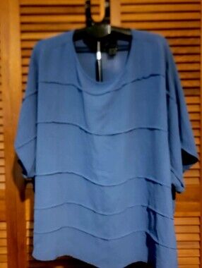 SHEIN Blue Wave Texture Short Sleeve Top